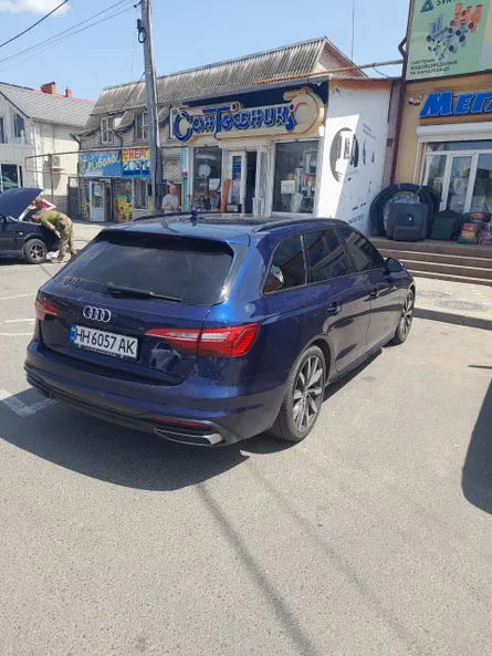 Audi A4 2020 - 7
