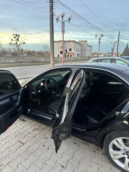 Mercedes-Benz C-Клас 2007 - 7