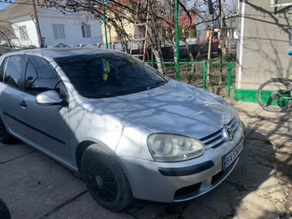 Volkswagen Golf 2004