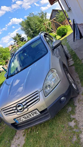 Nissan Qashqai+2 2008