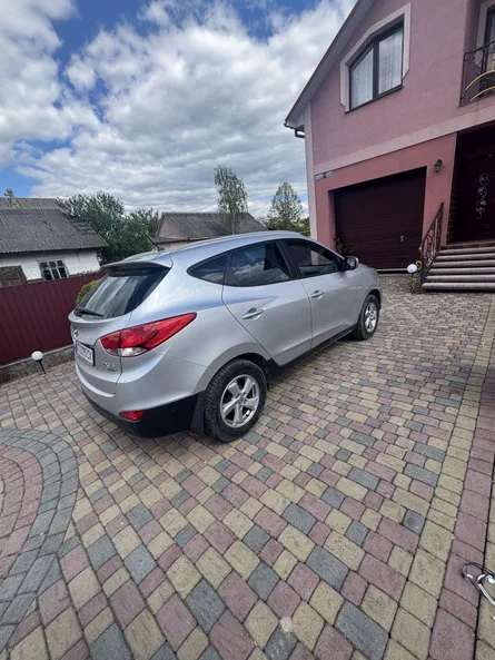Hyundai ix35 2011 - 1