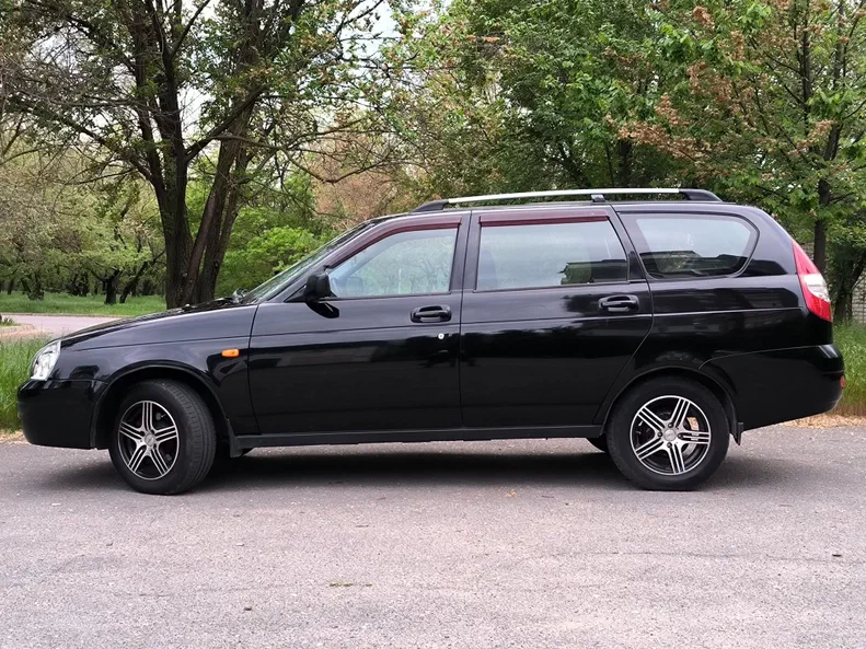 Lada (ВАЗ) Priora 2010 - 4