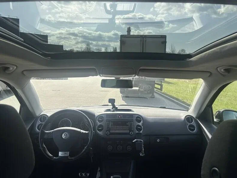 Volkswagen Tiguan 2010 - 6