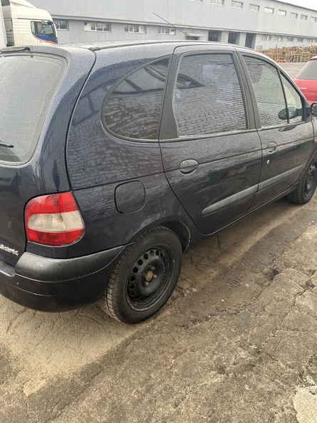 Renault Megane 2000 - 6