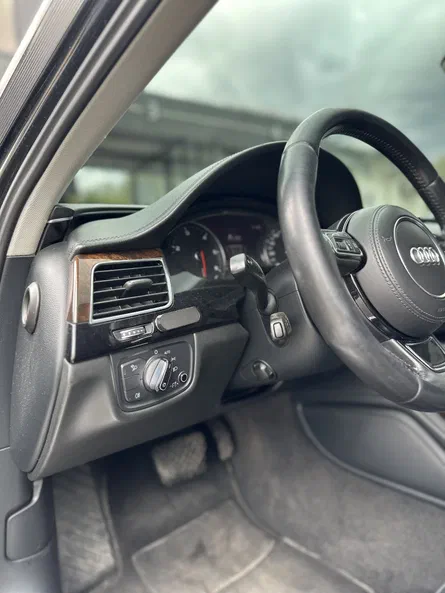 Audi A8 2014 - 4