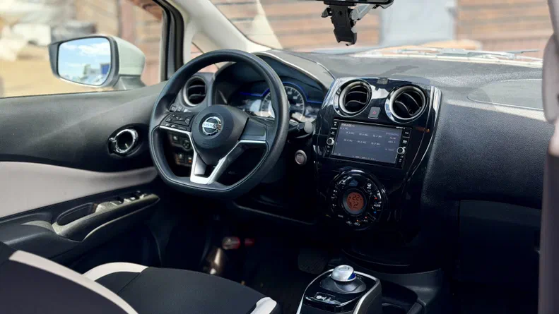 Nissan Note 2017 - 16