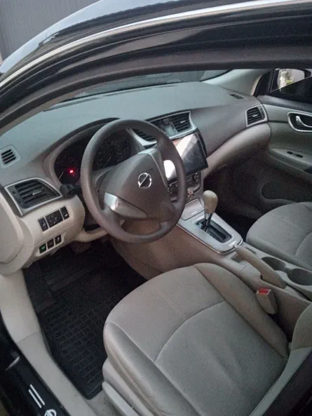 Nissan Sentra 2013 - 6