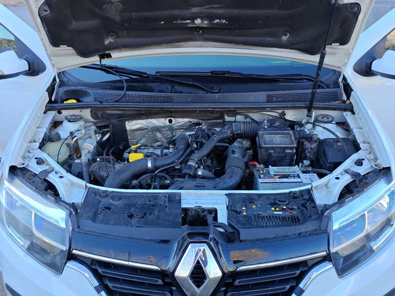 Renault Logan 2021 - 21