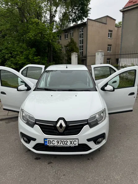 Renault Logan 2017 - 14