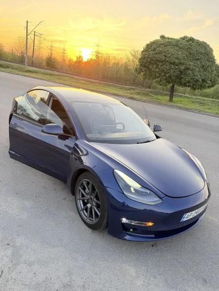 Tesla Model 3 2022 - 2