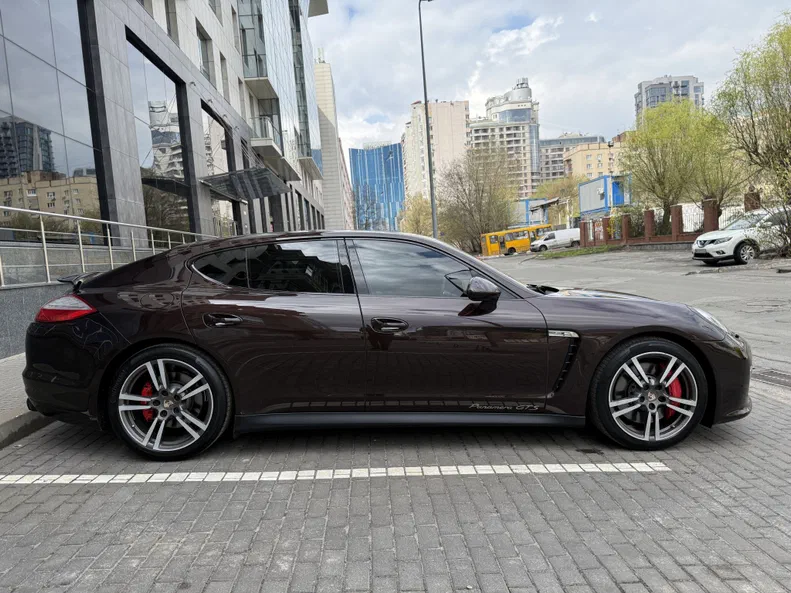 Porsche Panamera 2013 - 3