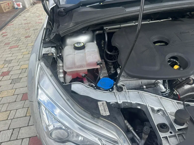 Ford Focus 2012 - 17