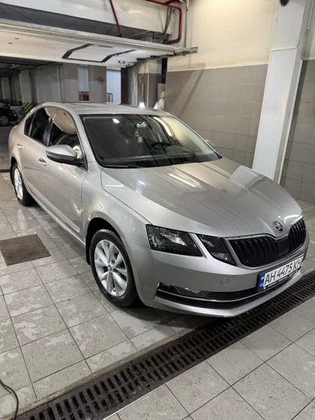 Skoda Octavia 2017 - 1