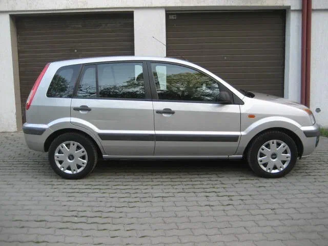 Ford Fusion 2009 - 4