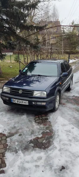 Volkswagen Vento 1994 - 1