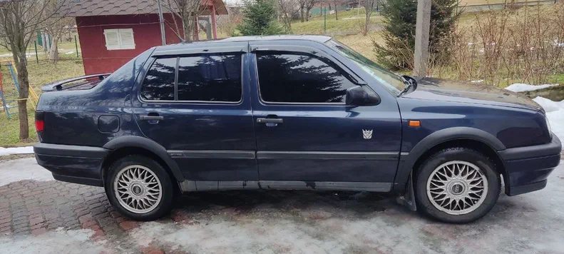 Volkswagen Vento 1994 - 4