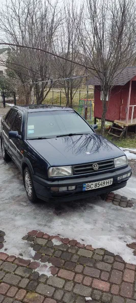 Volkswagen Vento 1994 - 2