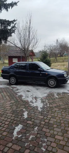 Volkswagen Vento 1994 - 6