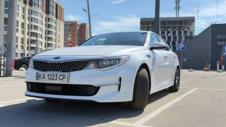 Kia Optima 2016 - 1