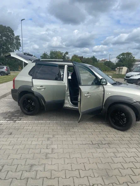 Hyundai Tucson 2007 - 10