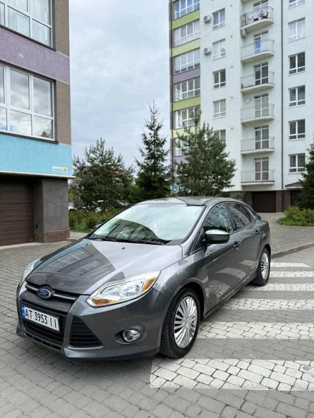 Ford Focus 2011 - 1