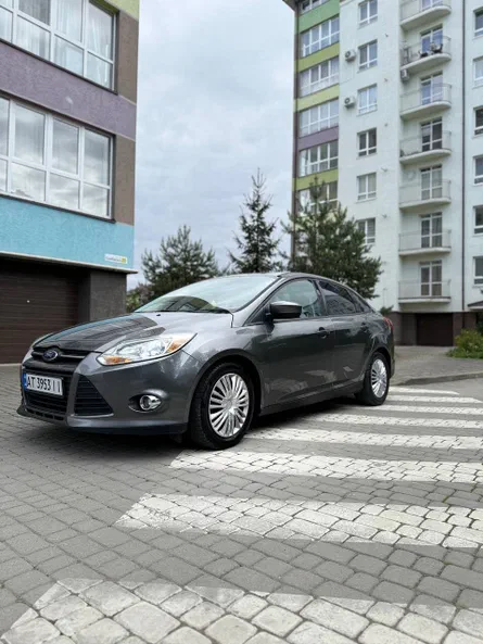 Ford Focus 2011 - 8