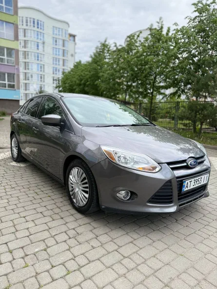 Ford Focus 2011 - 4