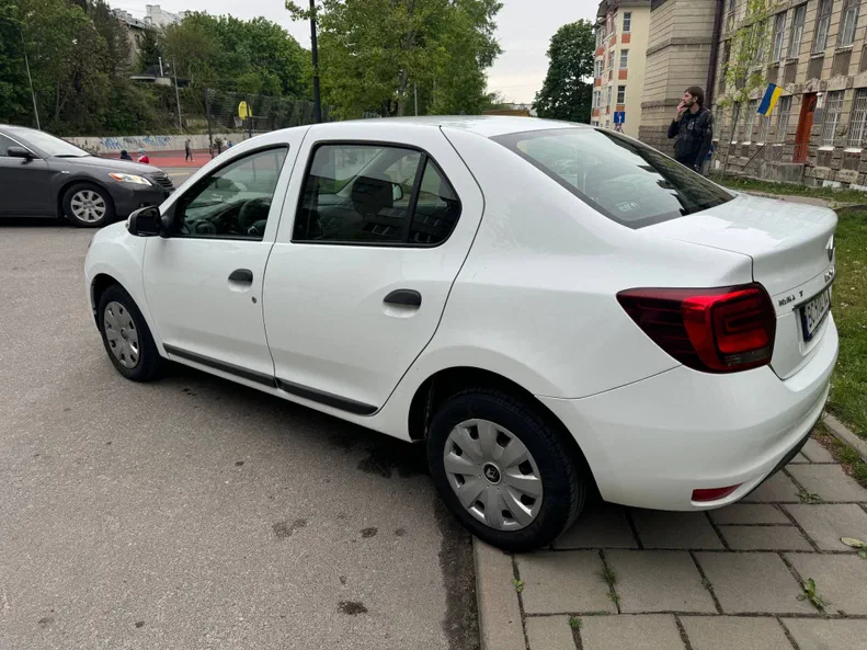 Renault Logan 2017 - 3