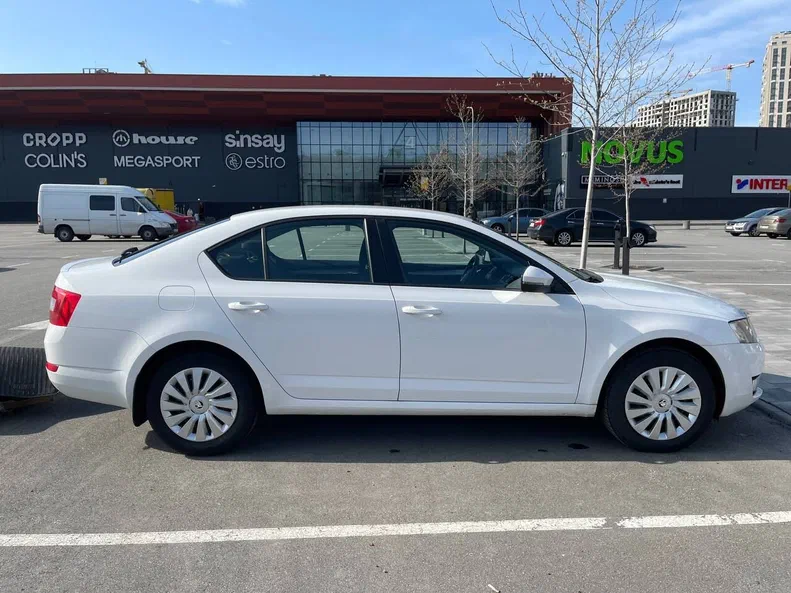 Skoda Octavia 2016 - 5