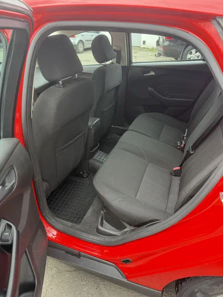 Ford Focus 2016 - 10