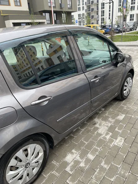 Renault Modus 2011 - 1