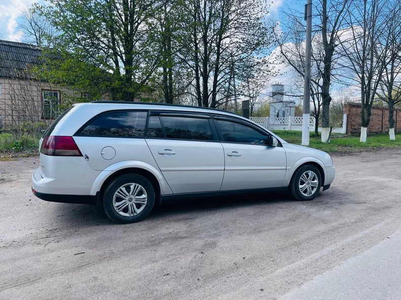 Opel Vectra 2004 - 6