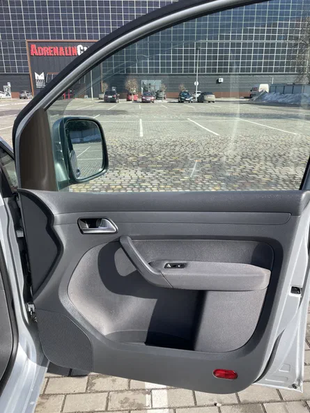 Volkswagen Caddy 2012 - 13