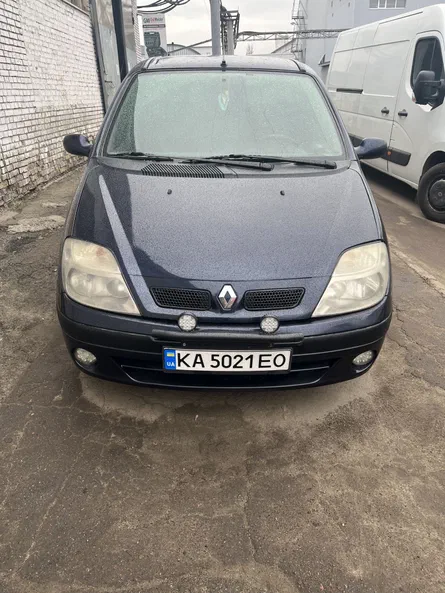 Renault Megane 2000 - 1