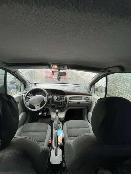 Renault Megane 2000 - 7