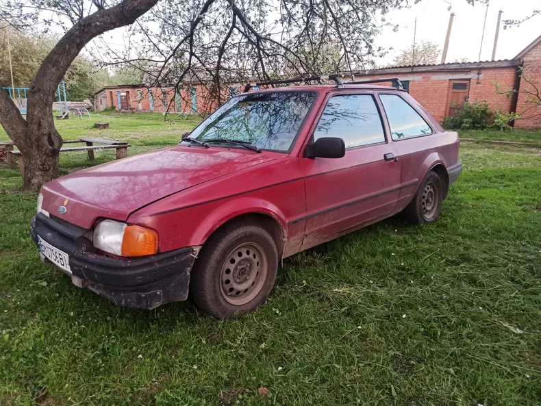Ford Escort 1988 - 2