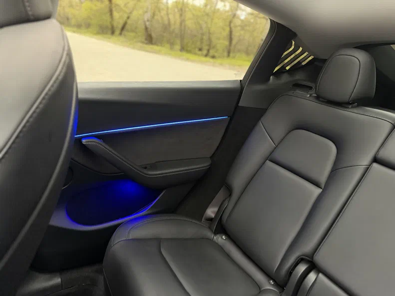 Tesla Model Y 2023 - 10