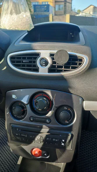 Renault Clio 2011 - 5