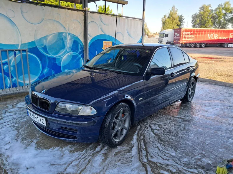 BMW 3 серія 2001 - 4