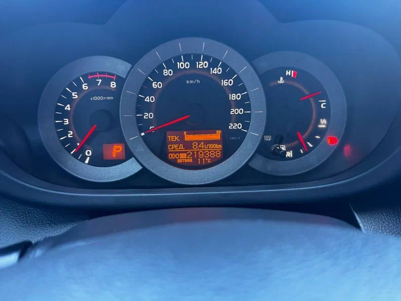 Toyota RAV4 2012 - 22