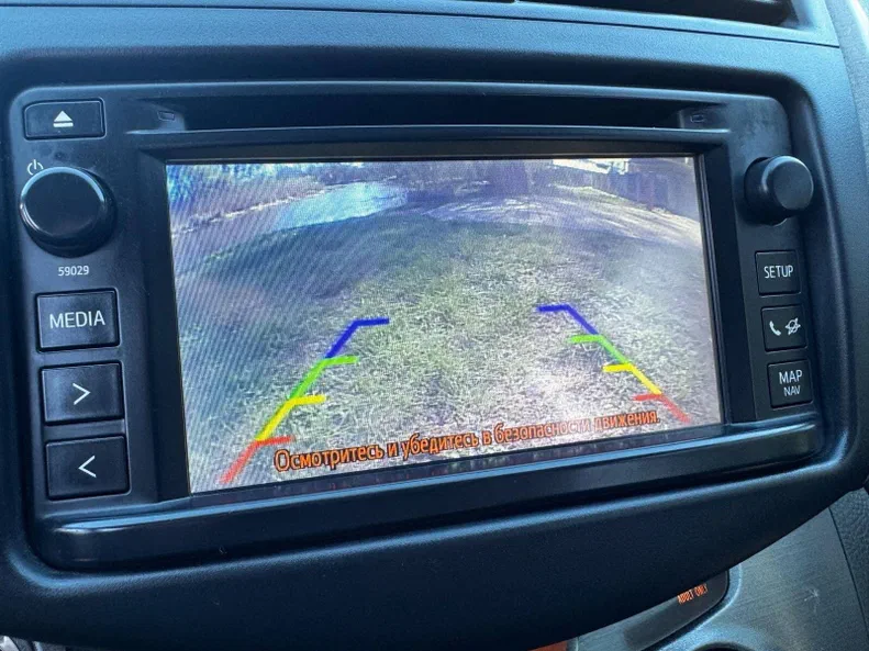 Toyota RAV4 2012 - 21