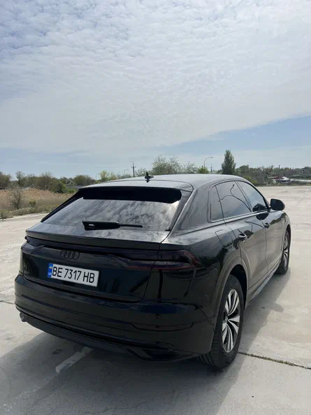 Audi Q8 2022 - 9