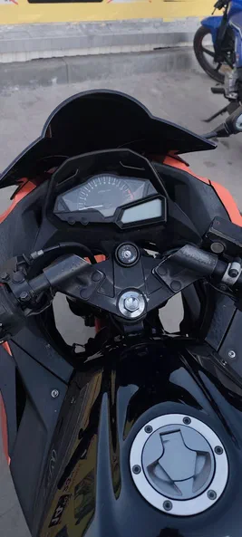 Kawasaki  Ninja 250R 2015 - 4