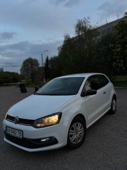Volkswagen Polo 2017 - 1