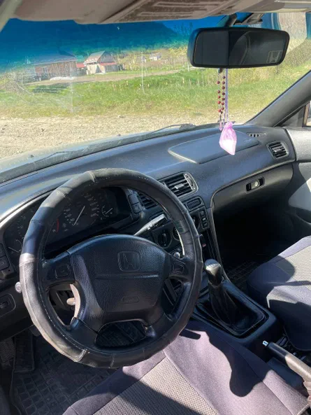 Honda Accord 1997 - 4