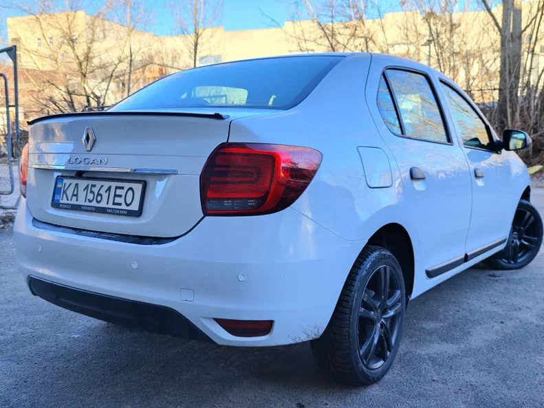 Renault Logan 2021 - 8
