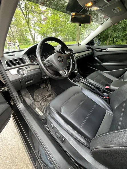 Volkswagen Passat 2013 - 8