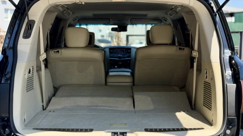 Infiniti QX56 2010 - 10