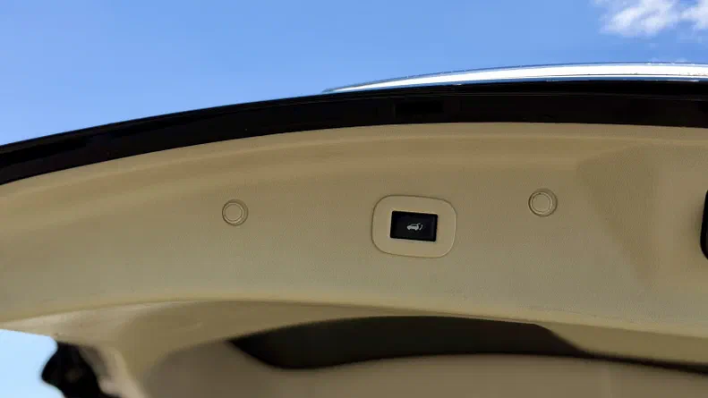 Infiniti QX56 2010 - 25