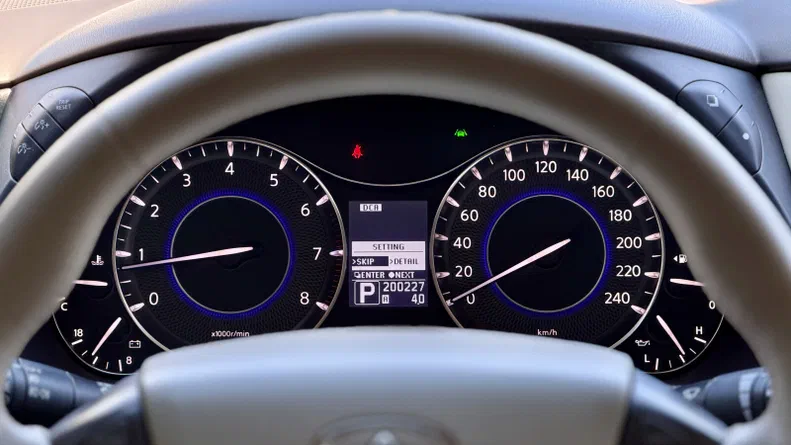 Infiniti QX56 2010 - 20
